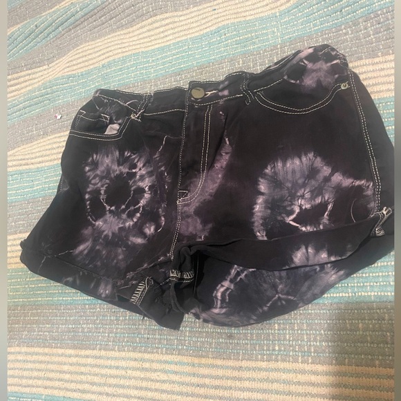 BDG Pants - BDG: high rise tie dyed shorts